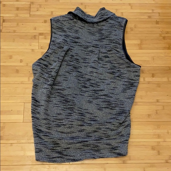 Tart Knit Cardigan - Picture 3 of 3